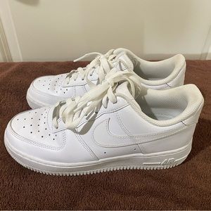 Nike Air Force 1 - White - Size 7.5 - Excellent Condition - $50